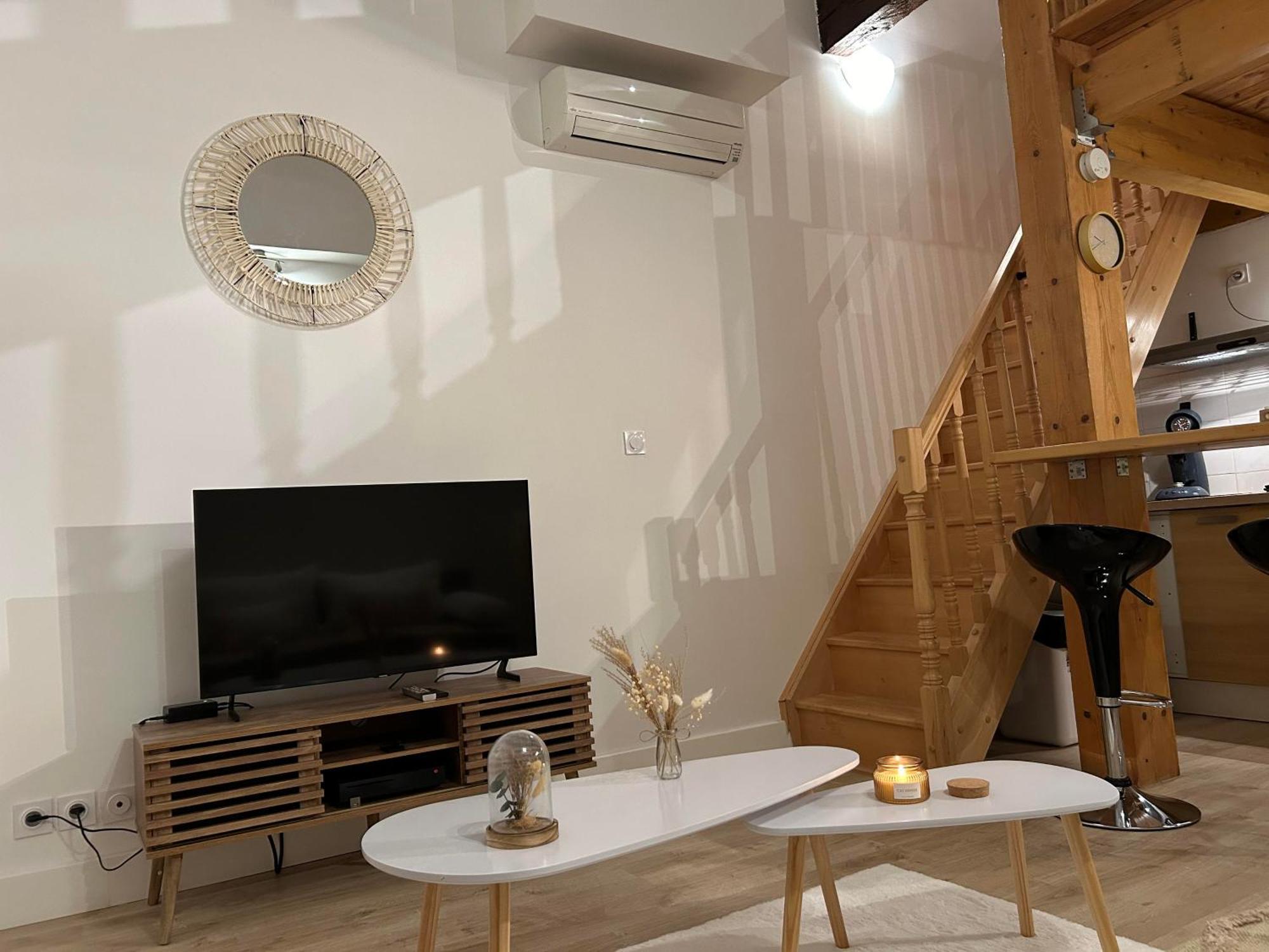 Loft Boheme Et Cosy Apartamento Montauban Exterior foto